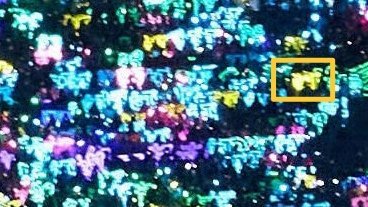 时代少年团所有人，感受满铺TNT不放大在灯群里也特别亮眼，要是多块灯牌连在一起…