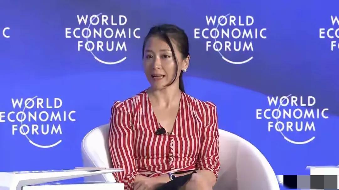 金刻羽给特朗普出了个主意：想锁死中国，就别搞什么100%关税了。反过来，零关税让