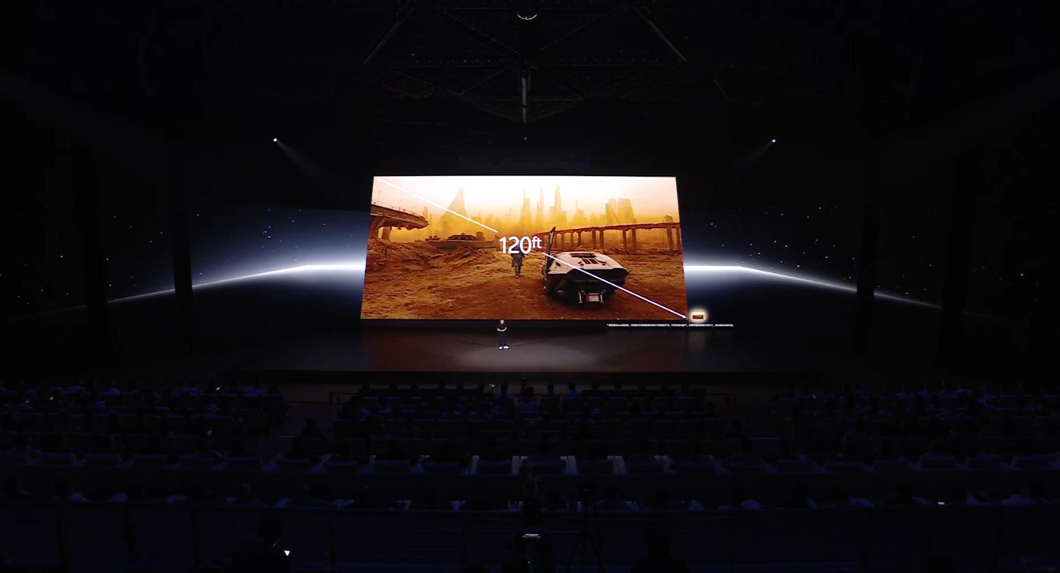 vivo Vison里面看电影相当于是看120英尺的大屏vivo Vision 