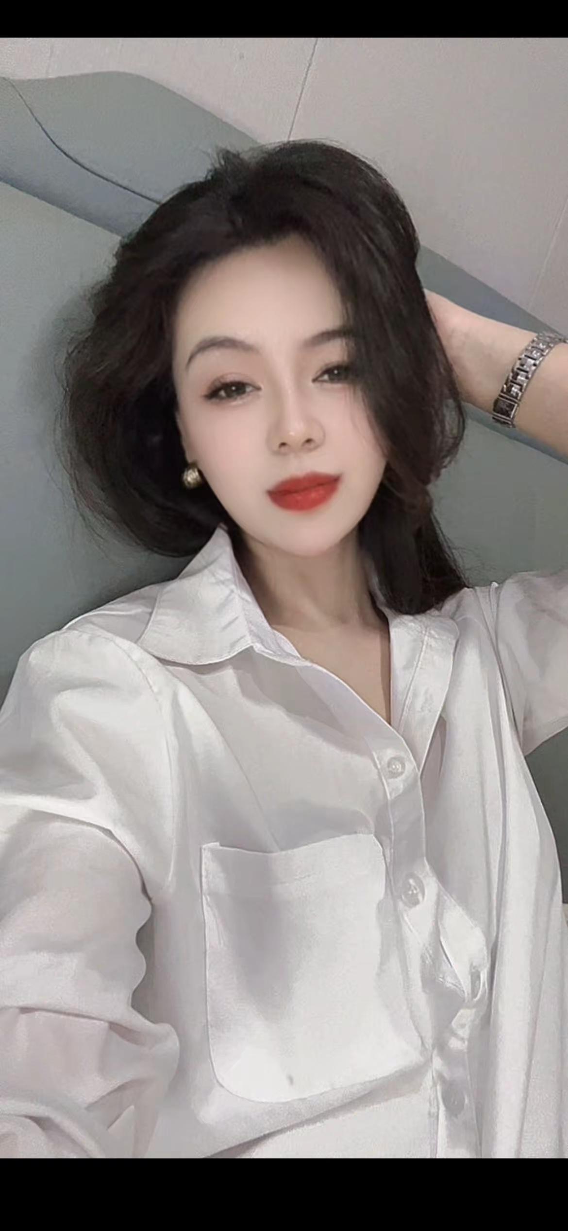 气质穿搭做精致女人