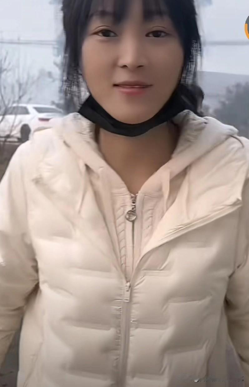 呆呆的姑娘，很实在的姑娘，这就是合川的呆呆
一句诚恳的邀请呼来了全国各地的网友