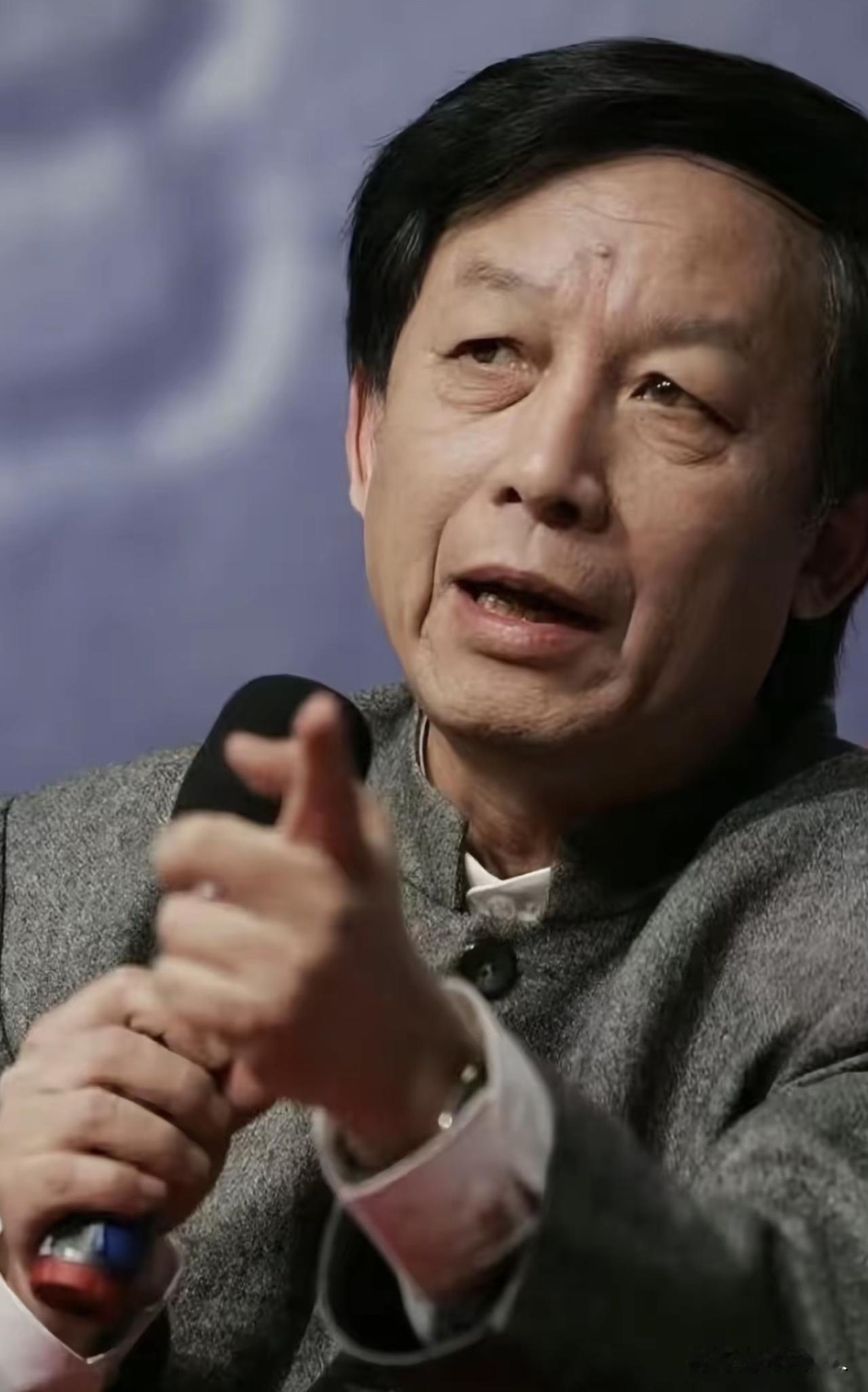 【唯道心语】儒家，需要自我革命

易中天在百家讲坛辨析儒学，带给世人最重要的启发