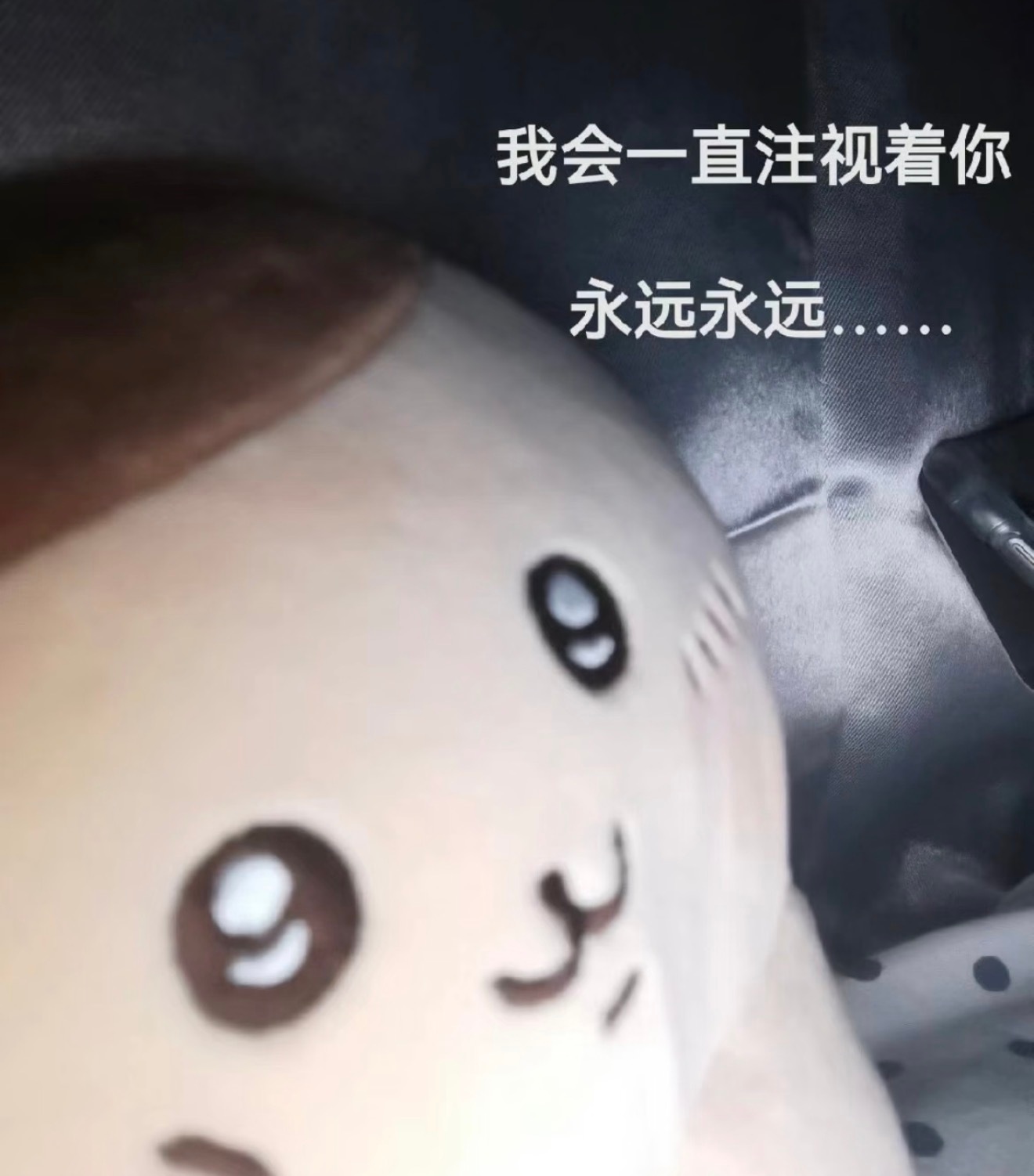 很喜欢这种荒诞叙事的拍摄手法，完全就是一条关于凑合人使用华为Pura X MAX