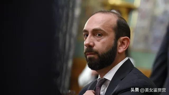 亚美尼亚外交部长阿拉拉特·米尔佐扬表示，亚美尼亚看不到继续留在集体安全条约组织的