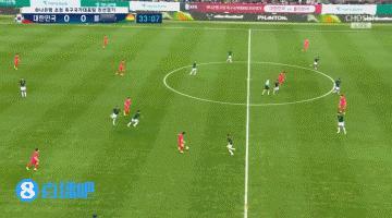 李刚仁居然敢向卡牌大师马宁抱怨，被对手踢了这么多脚都不出示黄牌！看来李刚仁不知道