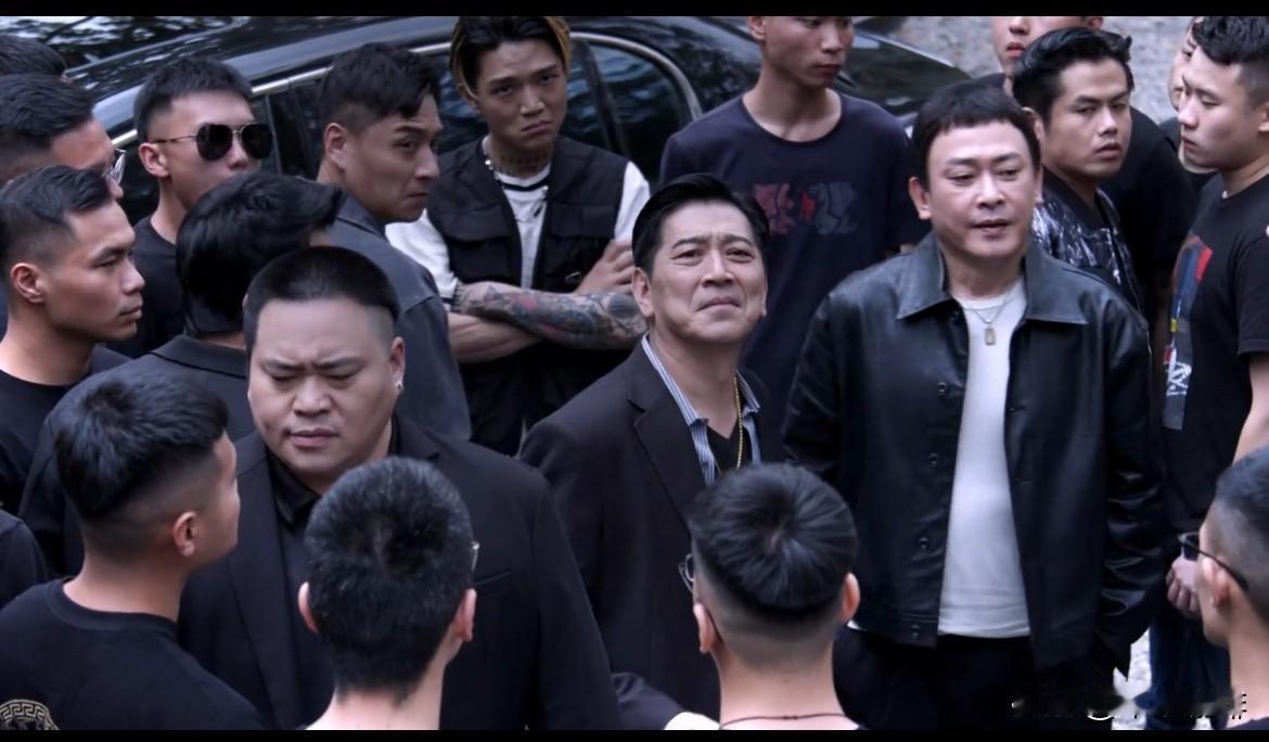 我们不是黑社会，我们只是在干大事的男人
