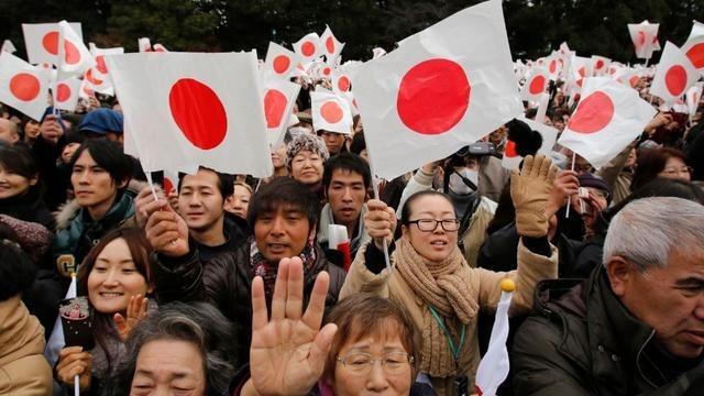 日本这个国家，对黑人严防死守，对欧美白人爱搭不理，但是对待黄种人，特别是中国人、