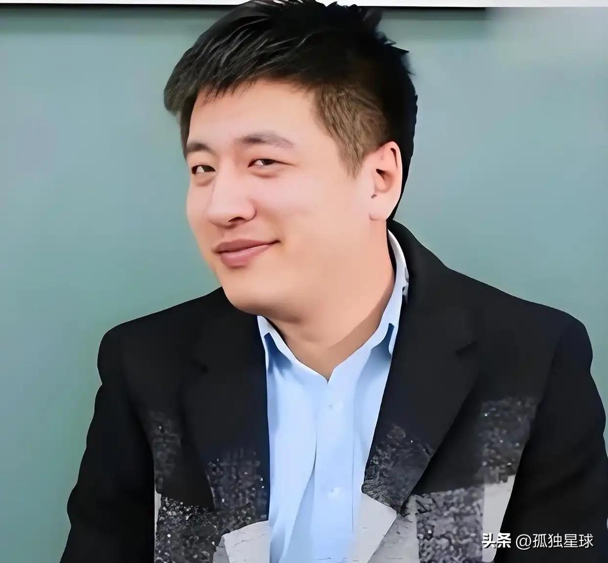 武亮接班张雪峰：基本确定接不了，除非做好一件事

我们从两个角度来说：
第一个角