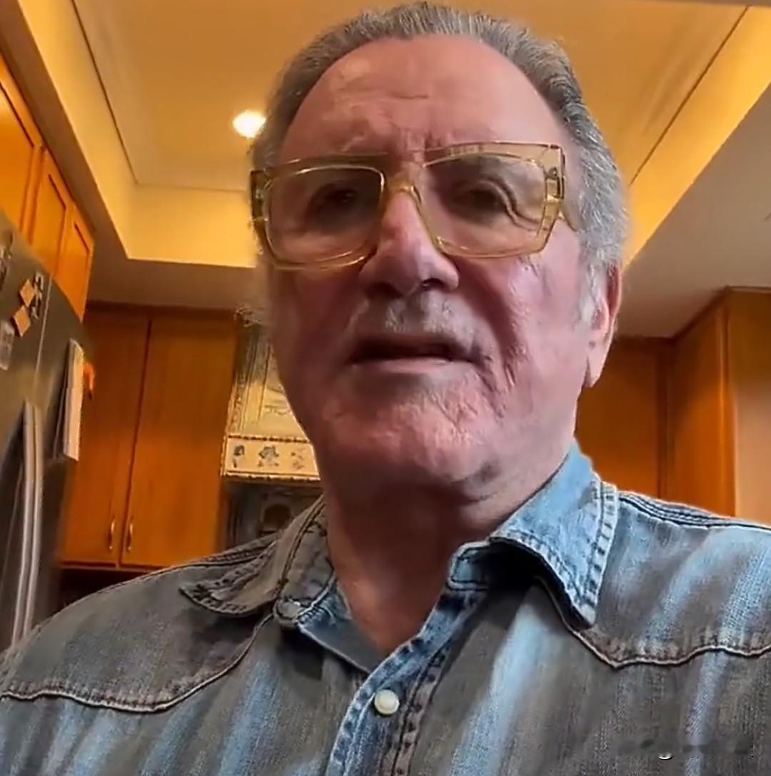 西尔维斯特·史泰龙的兄弟弗兰克·史泰龙:“明尼苏达州州长与市长煽动对抗执法，致使