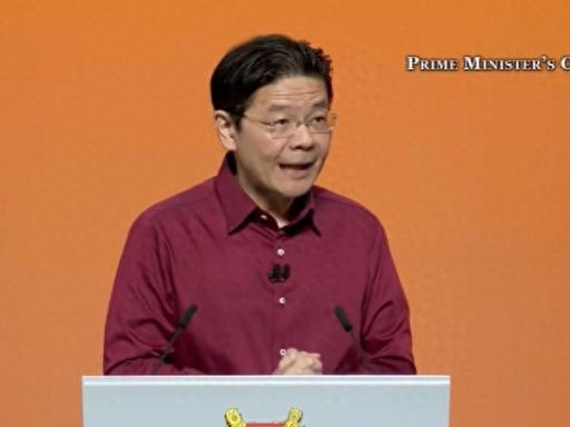 [兔子]新加坡总理都坐不住了！国庆大会直接用中文发出警告！华人占大多数的国家，在