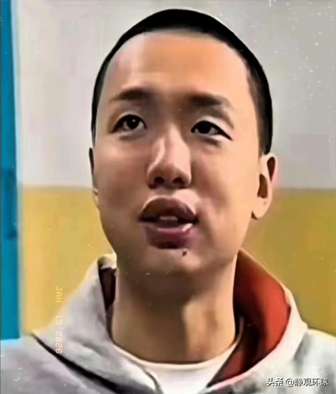 我最近才知道，昨晚和一位老同学吃饭，他私下告诉我，毛东东身为伟人后代，在国防科技