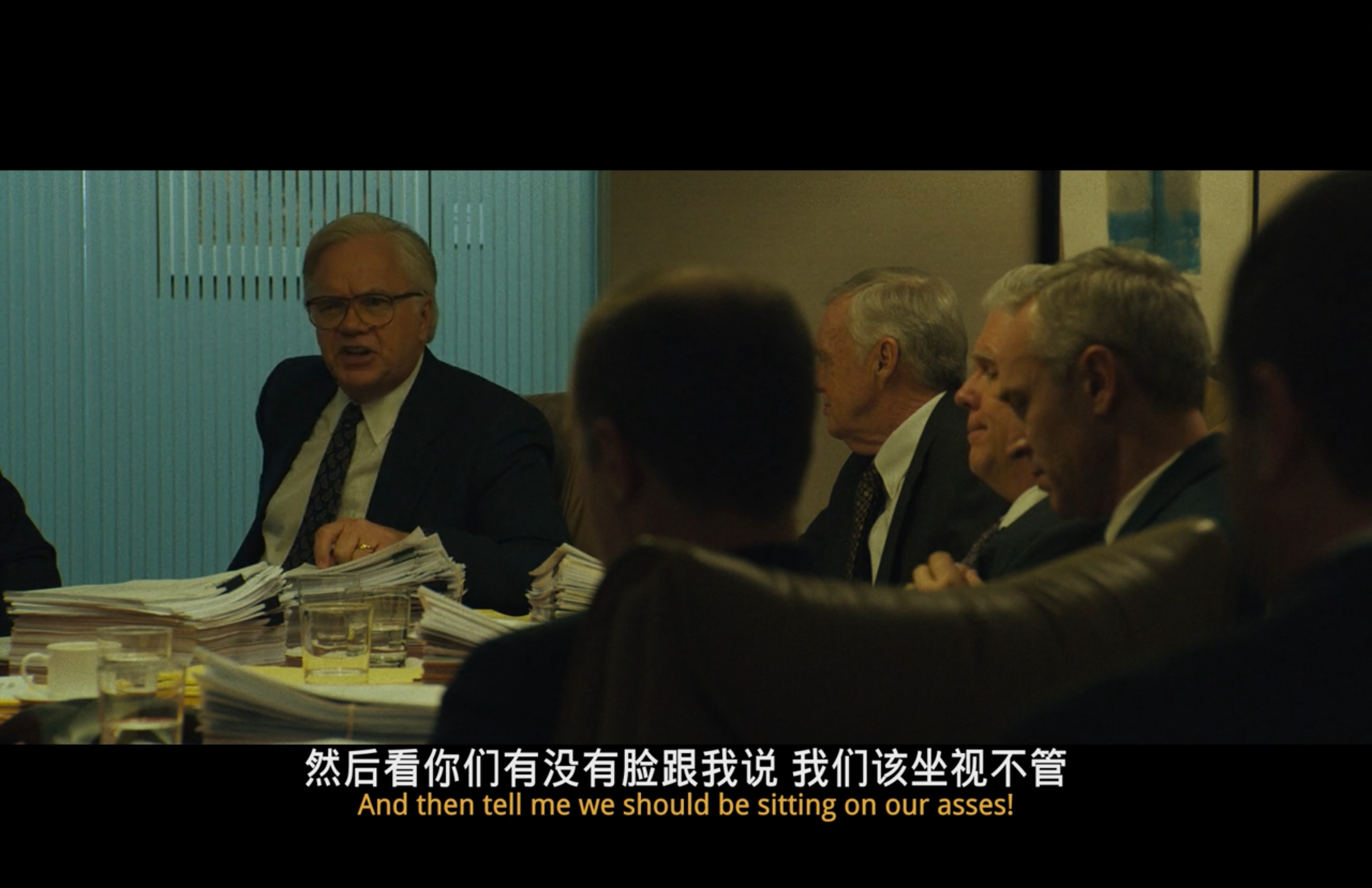 最终还是要靠白人。没有白人，事情或者推不动，或者变成一滩稀泥。 