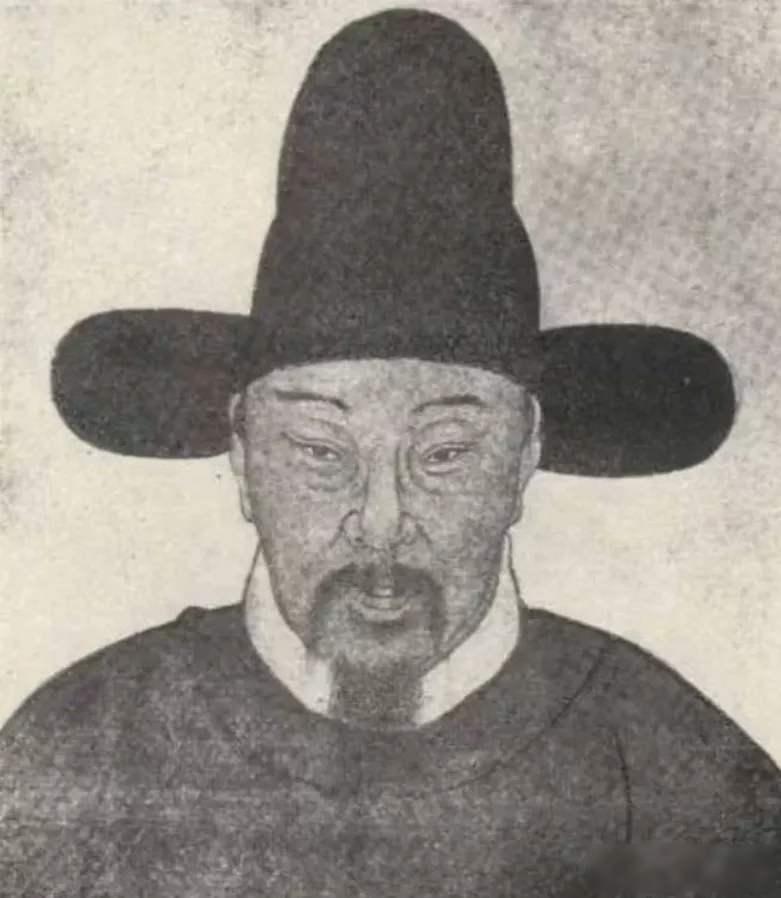 1374年，39岁才子高启被朱元璋赐以腰斩，朱元璋亲到现场。刑场上，高启声嘶力竭