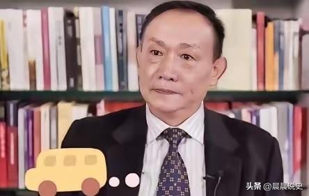 说的对，老婆孩子在国外者，应该一律退出国家机关和事业单位，国家先不清理出这些人，