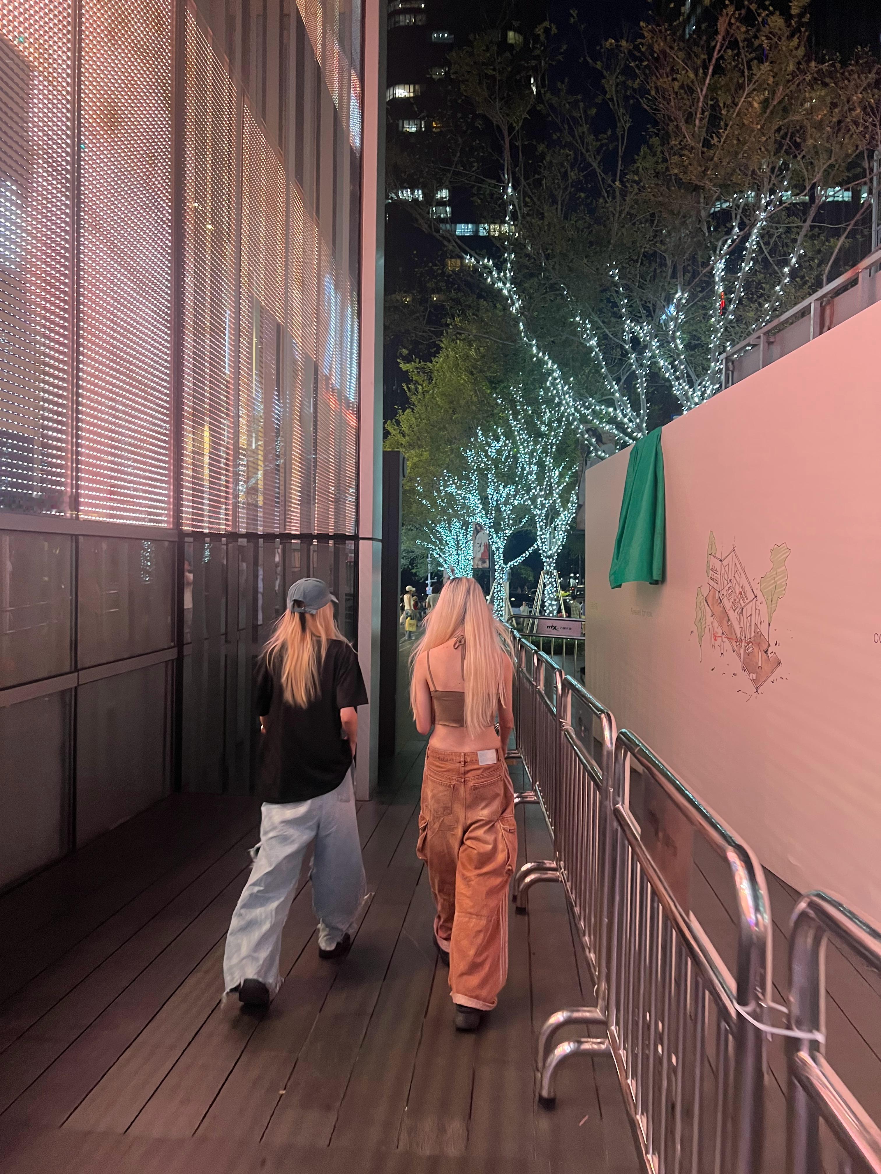 这句话很有力量：“教育的本质是消除无知，不是消除异类。” 这个时间点入睡才是真早
