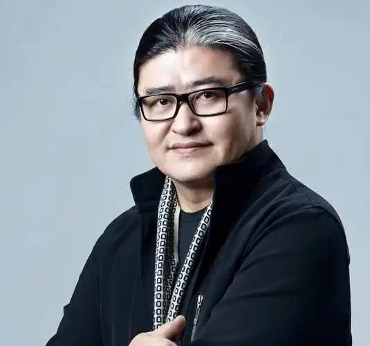 天堂多了一位金属般的男高音歌唱家，世上再无刘欢。63岁，还是太可惜了！