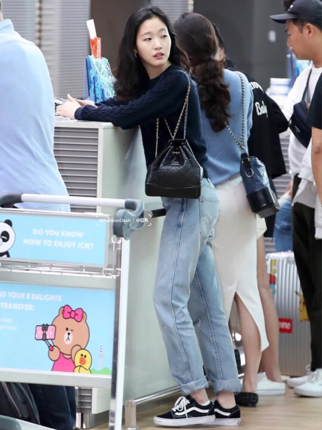 金高银秋冬私服穿搭，单眼皮气质美人!