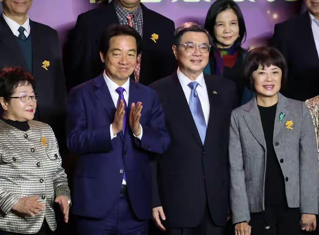 全球恐只剩台湾缴15%关税？郭正亮痛批：民进党这下全不用选了
 
中国台湾地区的