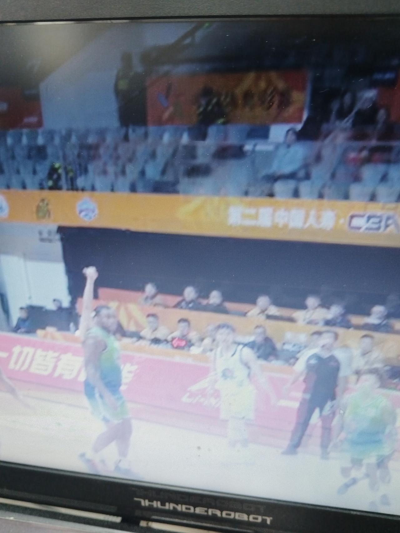 第3节末陈林坚爆发，连续三分将比分拉开，山东高速106:90大胜天津，取得CBA