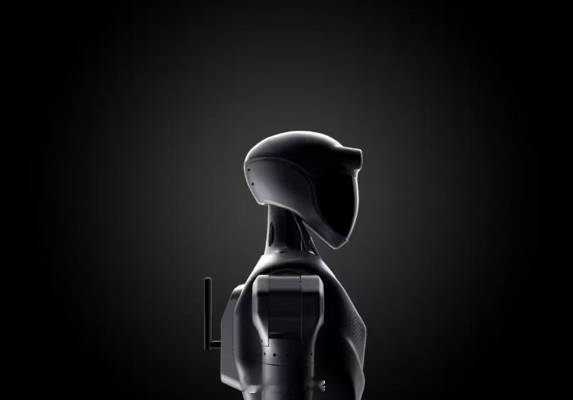 阿童木机器人今日发布迭代版全栈自研人形机器人“天兵一号 ATOM01”，感觉 真