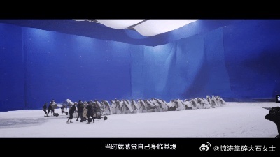 陈飞宇说白日提灯雪景特别真实陈飞宇段胥角色特辑陈飞宇分享段胥雪景戏幕后：鼓风机卷