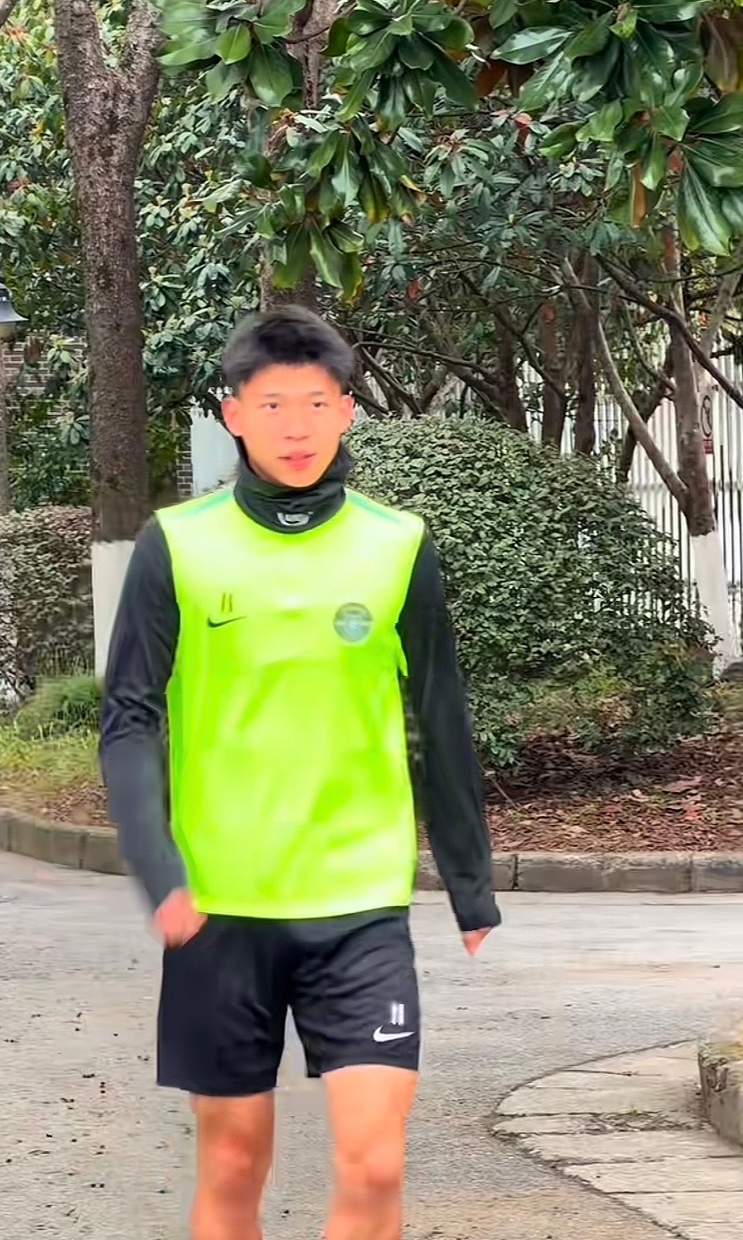 豆豆眼小兔11朝你走来～ 