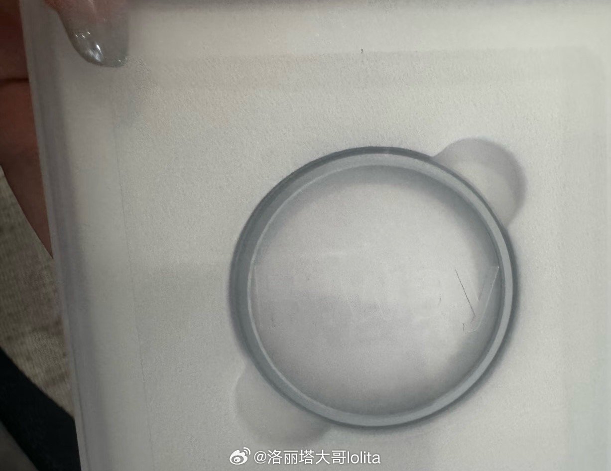 “出一个自己的相机”x100vi，用了一次，不适合我所以想出掉 9.99999成