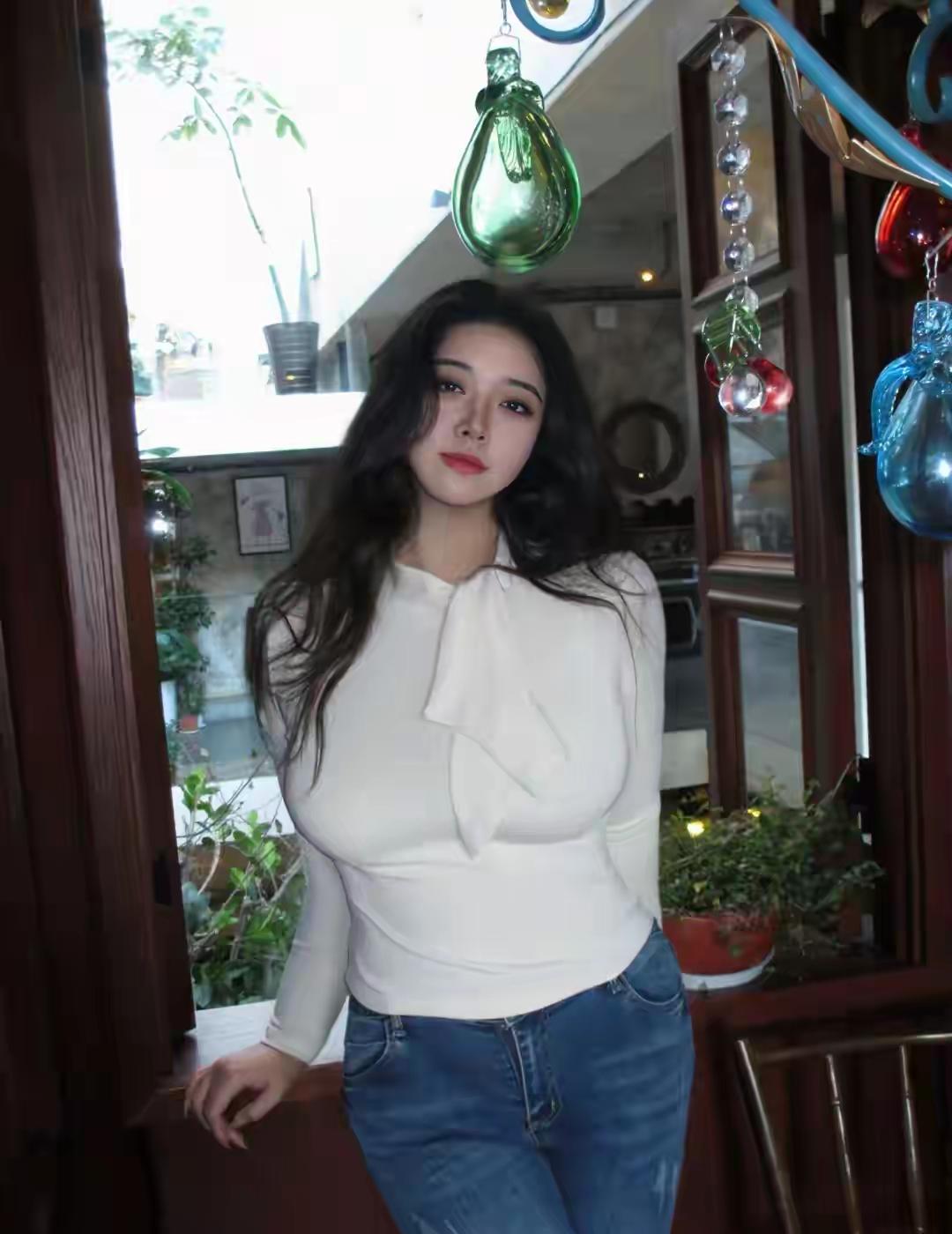 异性知己是很难求的，因为很容易陷入暧昧。一旦暧昧起来，关系就会彻底扭转，发生一些
