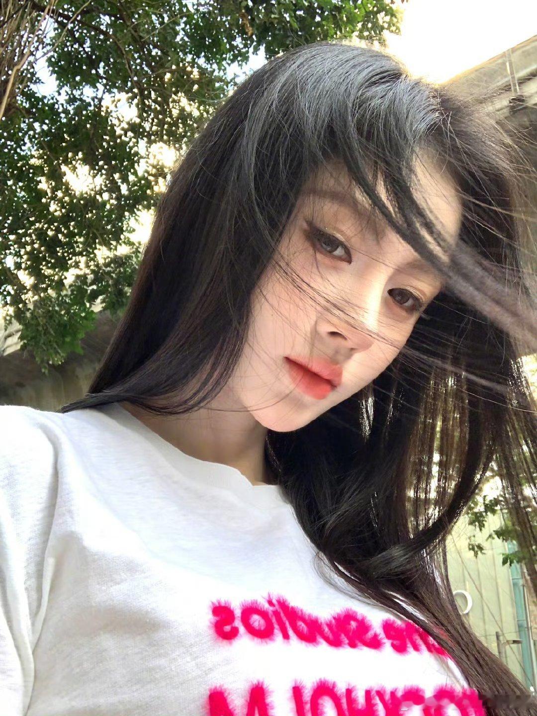 jjy鞠婧祎千香 jjy鞠婧祎姜黎非贫瘠的荒漠会开满鲜花 尽头的街角有人等你回家