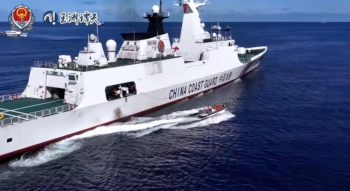 中国在黄岩岛上强度，海军演练索降夺船，海警演练强制拖船

8月1日建军节这天，黄