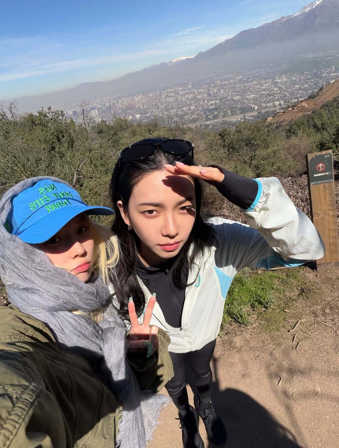 ✌️吃饱饭再说✨✨✨☀️现在就到此为止吧要不要下去了？笑一个嘛 =^^=感觉好像