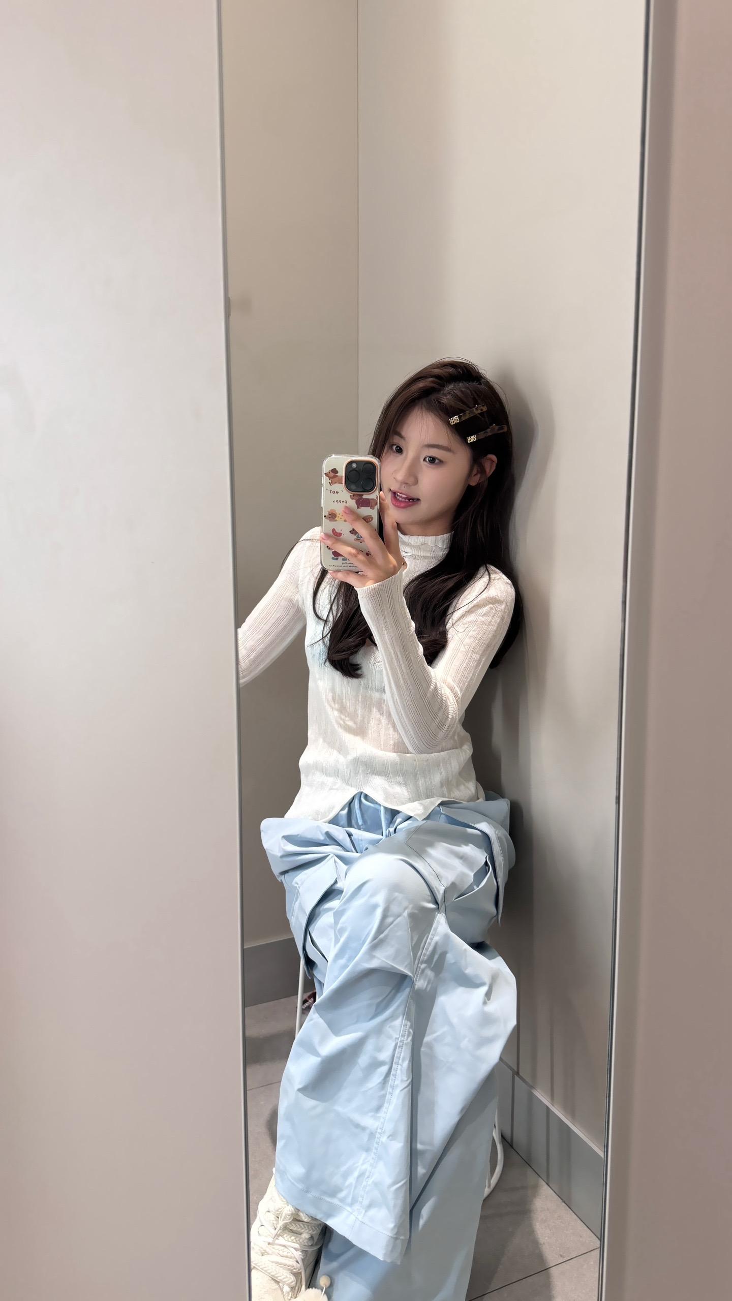 人来人往喜帖街