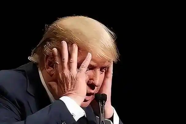 美国正以全世界始料未及的速度走向衰落！
 
曾经不可一世、号令全球的超级大国，如