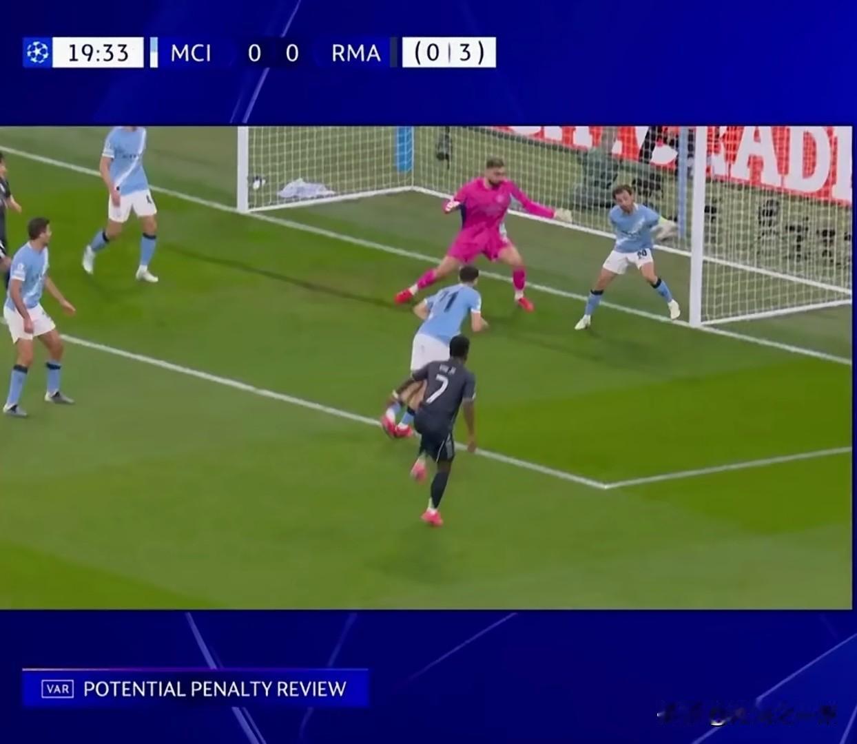 席尔瓦的红牌没有问题，即使全员的曼城主场战胜皇马都很困难，的确实实在在的打不过。