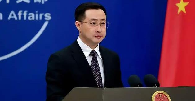 外交秩序的基石是使馆不可侵犯，这是国际法明确规定的基本准则。

但近日日本上演荒