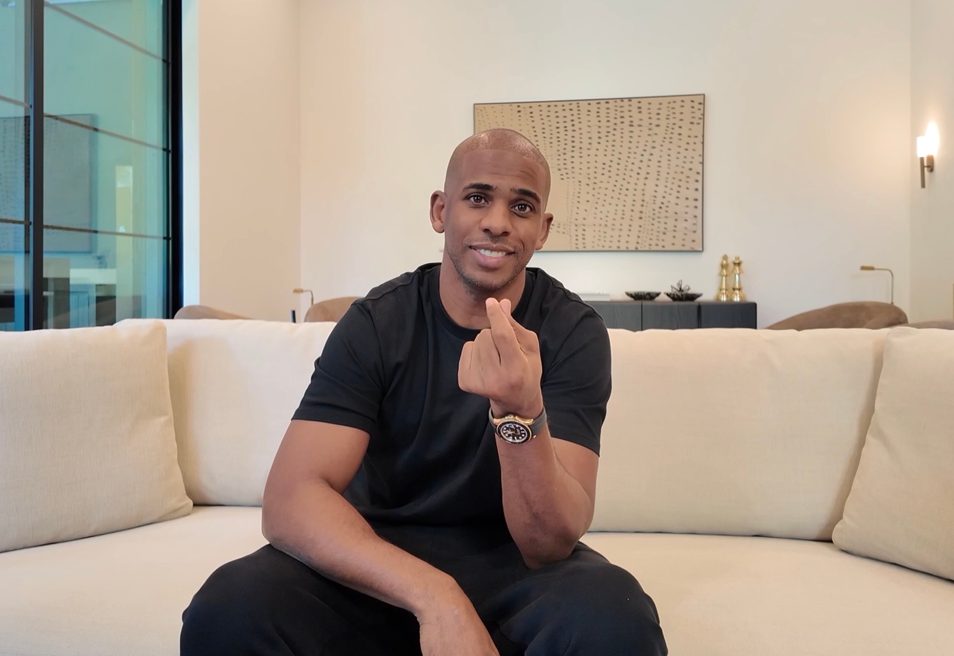 我很讨厌一种人就以和保罗连线为例这个事从开始到结束我一个人几乎每天24小时随时待