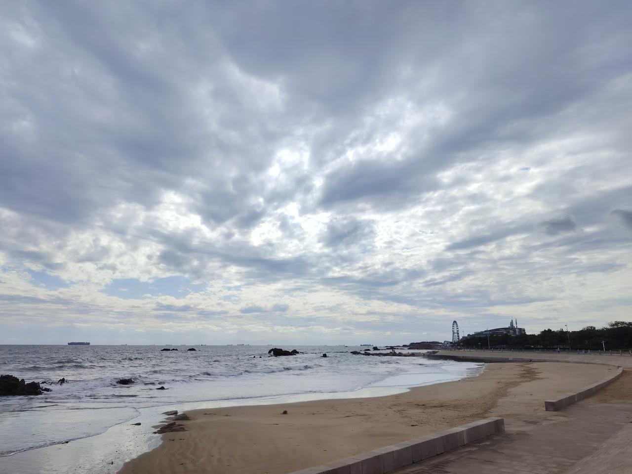 冷空气“返场”！本周青岛大风降温，周末还有分散性降雨，最低温跌破10°
冷空气又