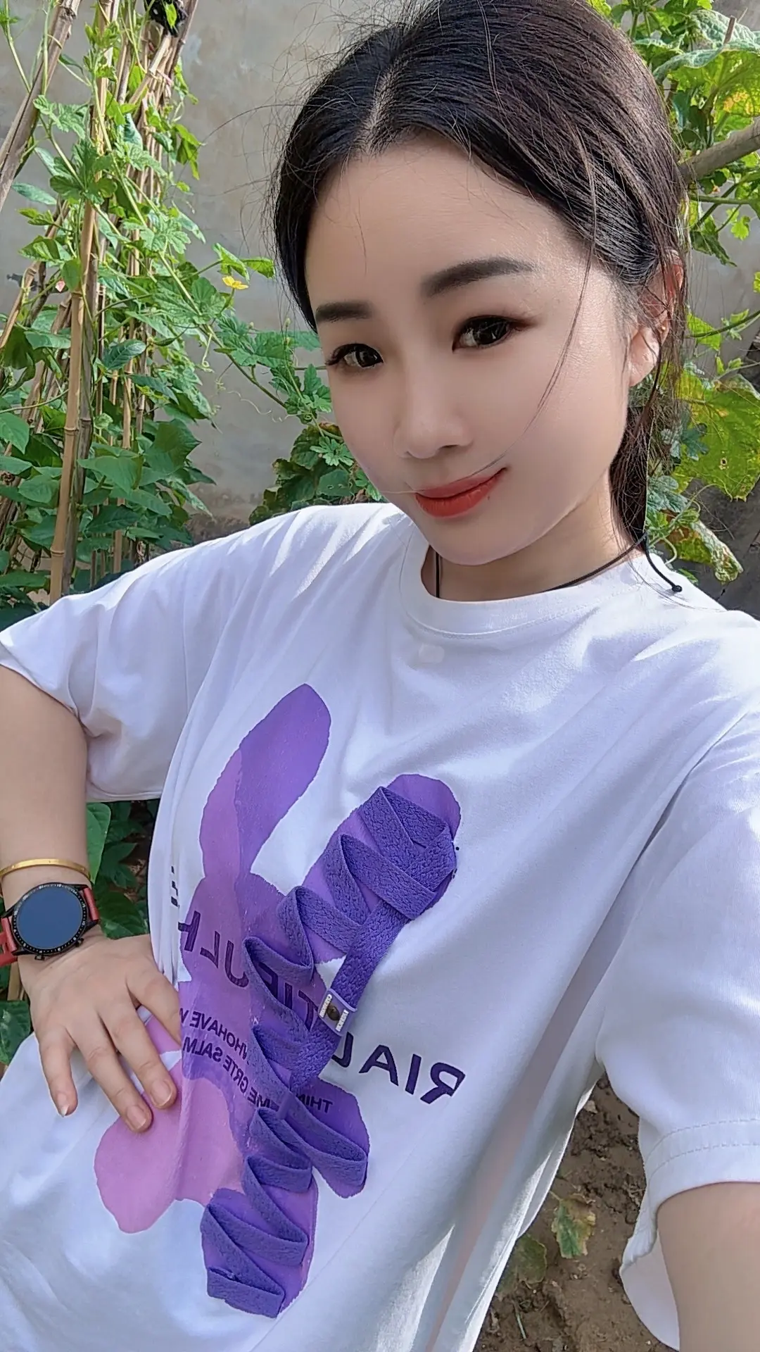 今天是8月1日，8月份的第一天，喜欢每个月的一号，好像一切都可以重新开...