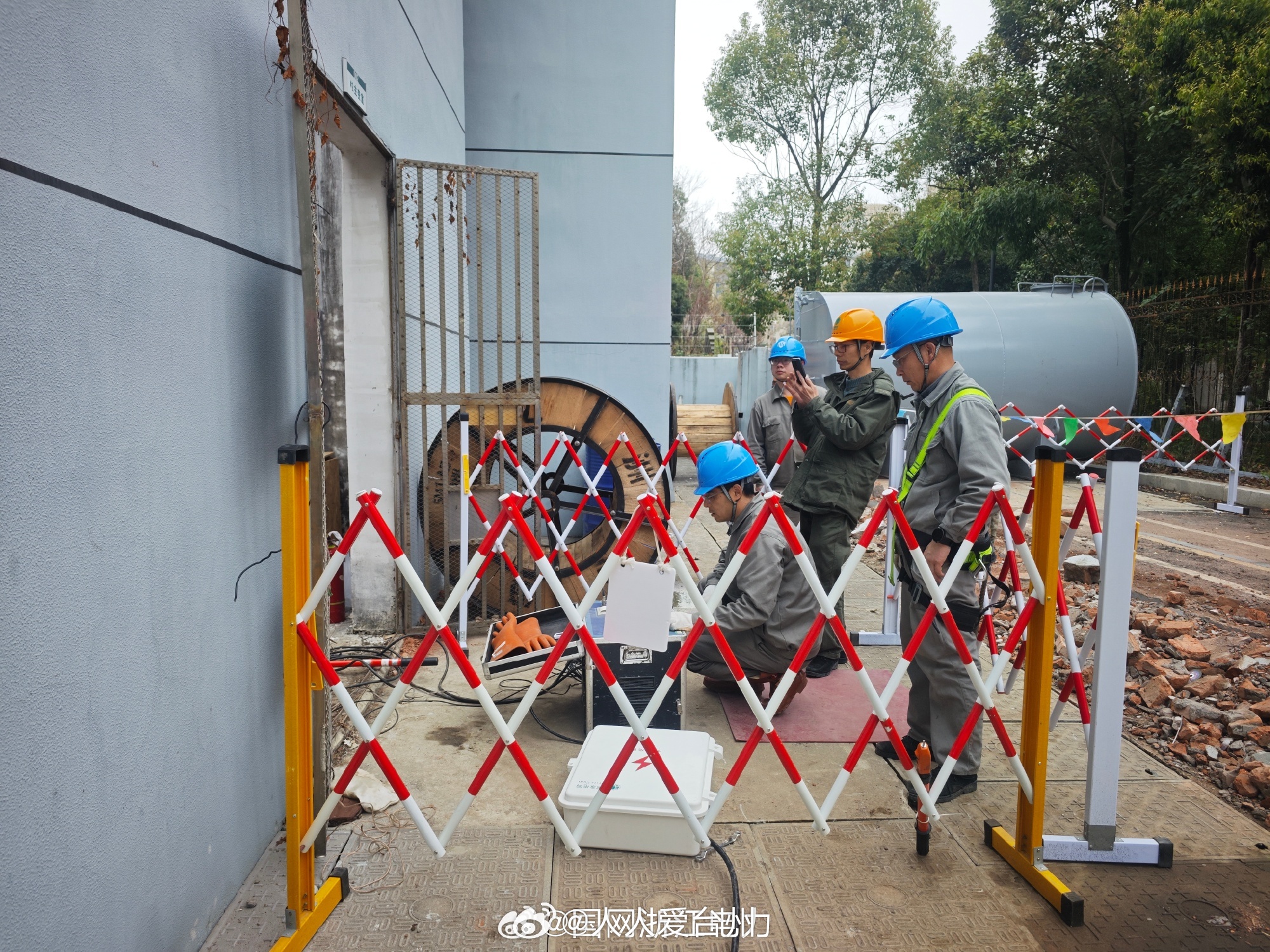 椒江自主攻坚练硬功实战砺兵保供电国网台州市椒江区供电公司，输变电运检中心变电检修