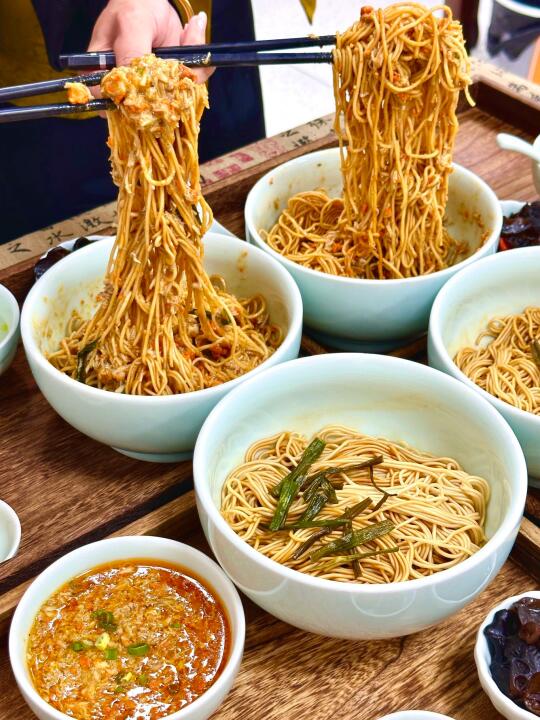厦门这家蟹黄面，我连碗都舔干净了😭