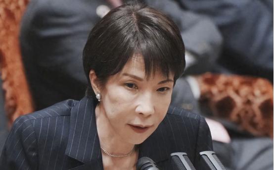 最近国际局势又出大事了，特朗普是真够狠的，直接给日本韩国下死命令，让他们赶紧派军