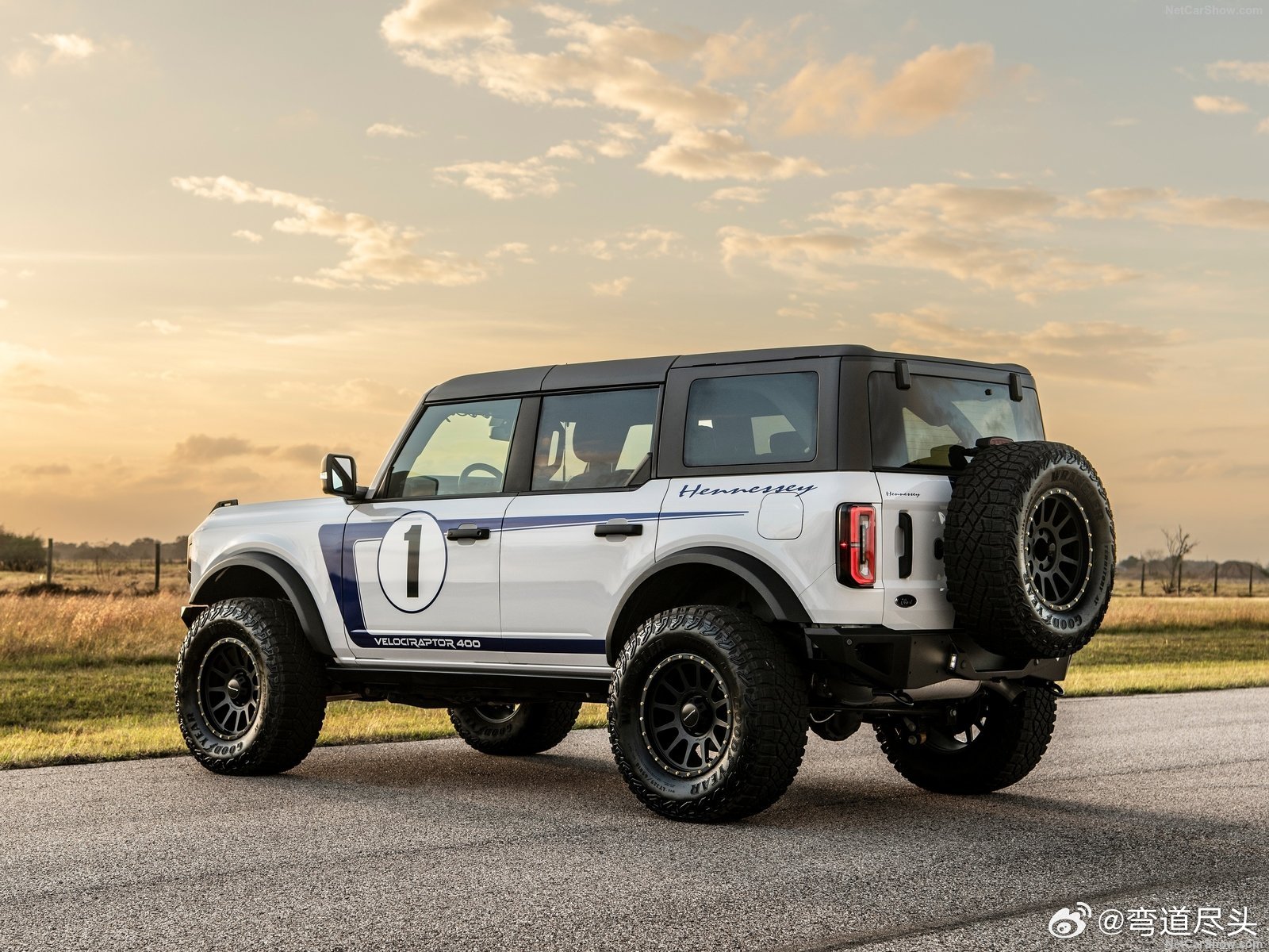 Bronco Hennessey VelociRaptor 400 Bronco