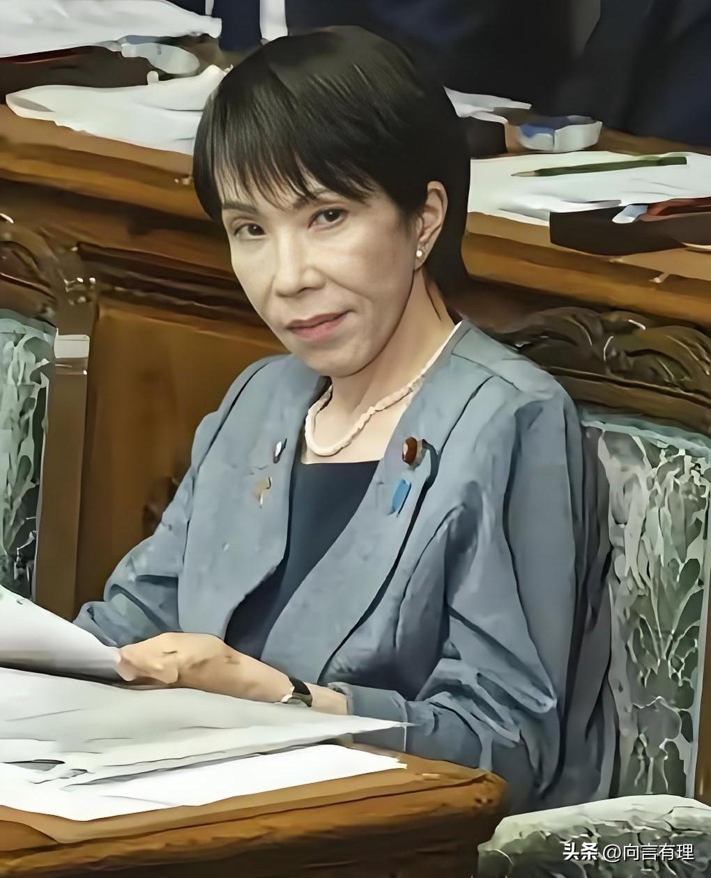 最近日本在台湾问题上可没少“表忠心”。为了讨好美国，日本频频附和美方论调，主动配