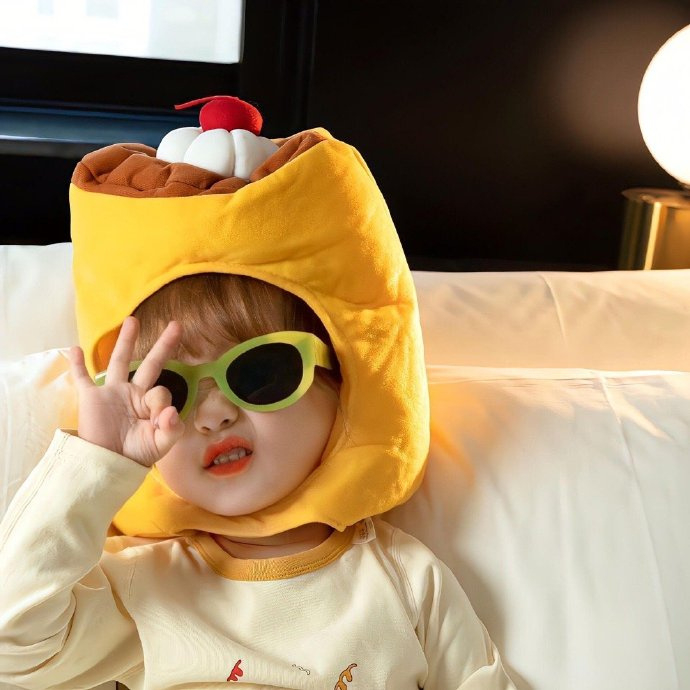 幸福，不取决于财富，来自感觉；快乐，不取决于成败，来自知足。 