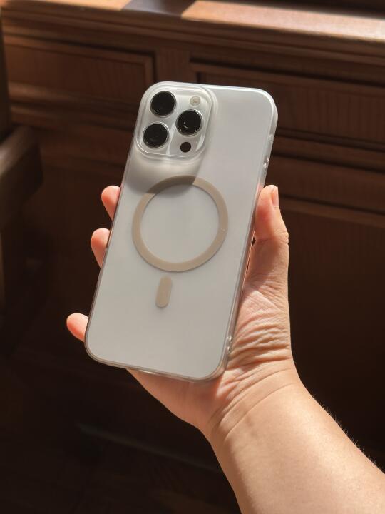 冰雾磨砂磁吸、很好看