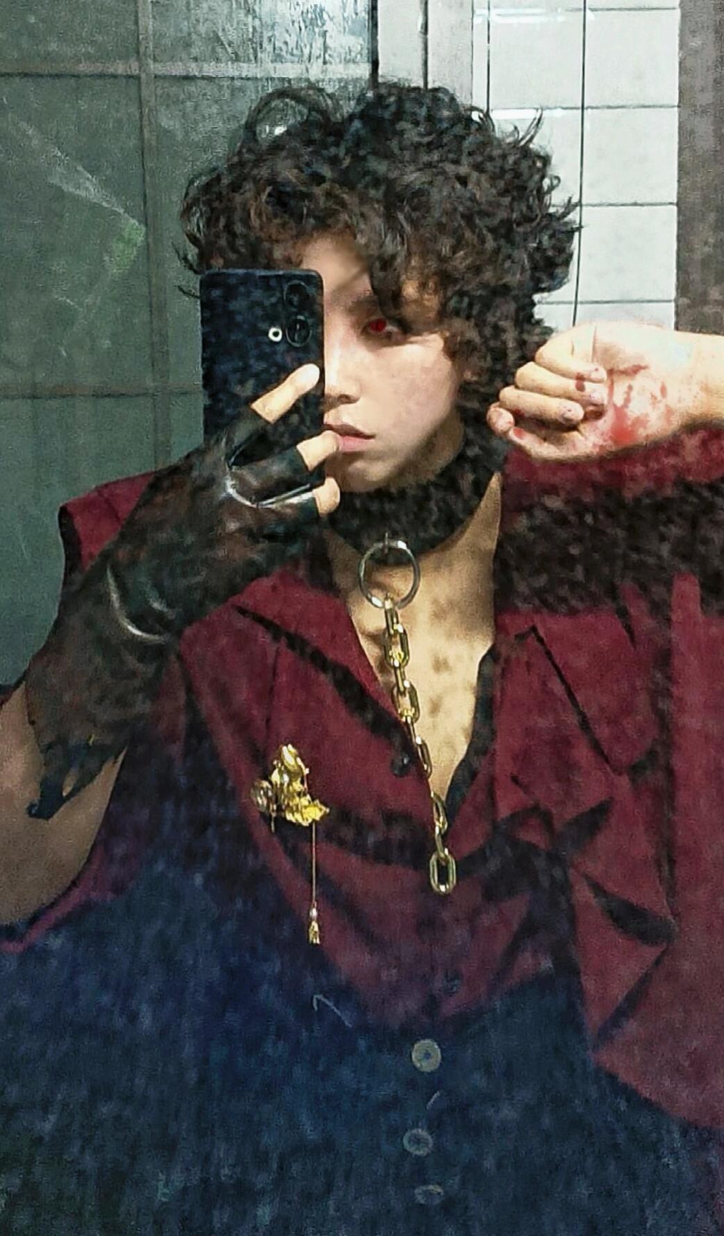 噩梦和媋梦都是我的脸吧👁。服装店铺→🍑ROAE