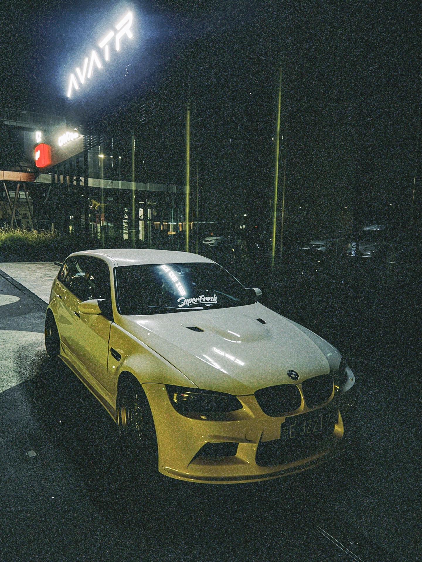 Bmw e91。图片看多了 虽然现车主不是 但是见到真车真的不一样感觉...