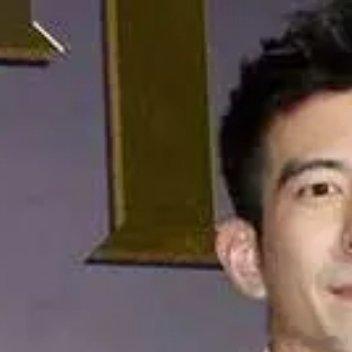 贾静雯回应丈夫被警方拘提：震惊不已孩子目睹父亲被上铐受到惊吓修杰楷贾静雯育有两个