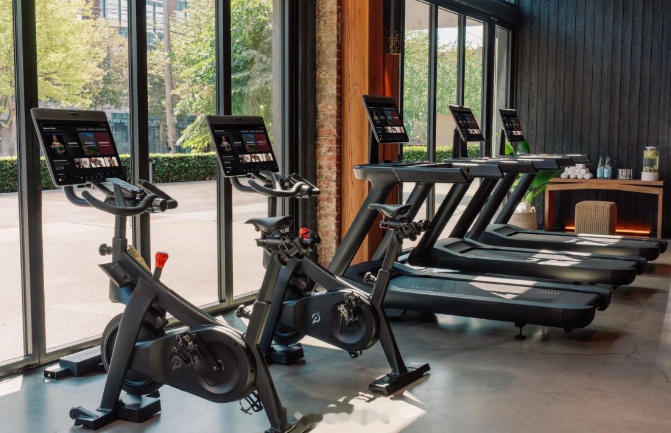 Peloton与Precor联合推出商业健身设备。9月22日，Peloton宣布