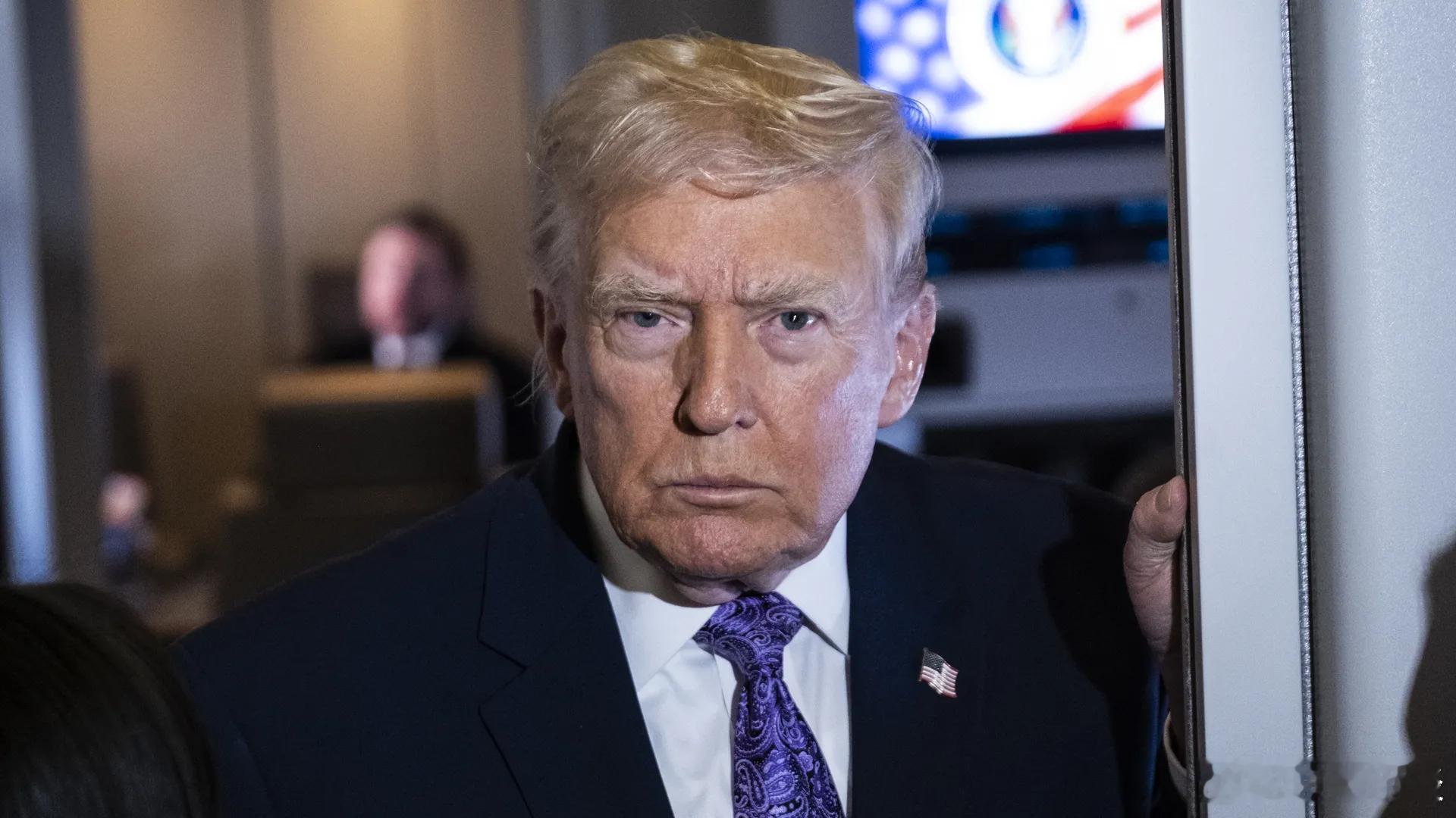 【特朗普欲撤销部分归化美国公民的公民身份】[取消之后？原籍国不一定接收，更不一定